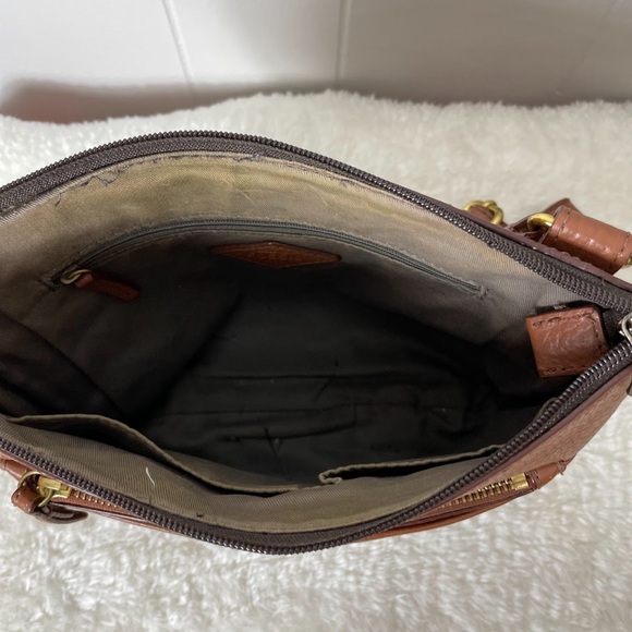 Fossil Crossbody Bag - Picture 8 of 8